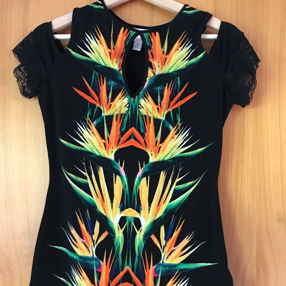 Women’s Top